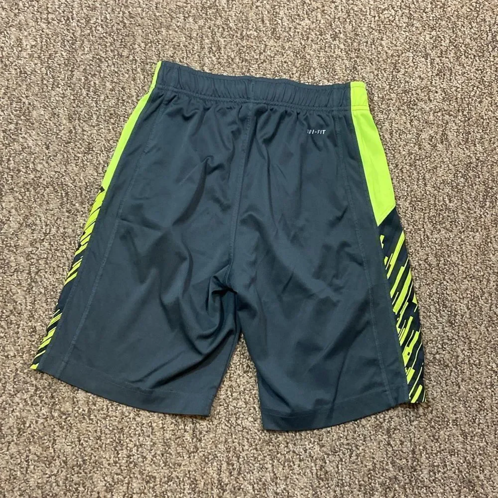 10/$50 Nike Kids Black Gray and Yellow Athletic Shorts Size S